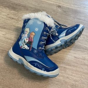 Size 9 Blue - Frozen - snow boots